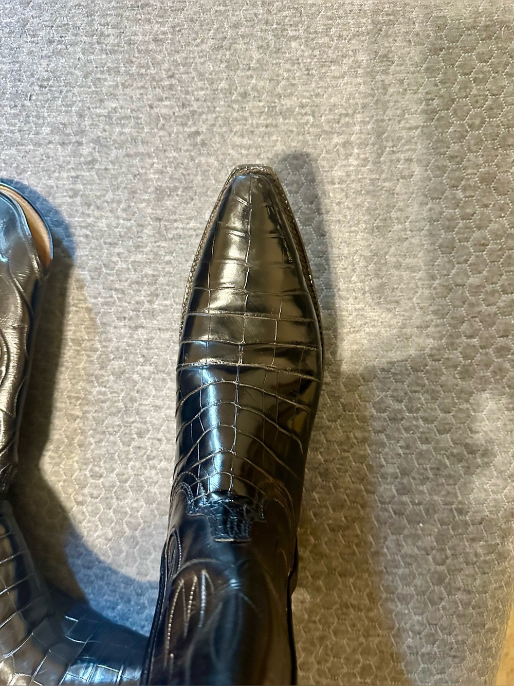 Lucchese Custom Gator Belly - Picture 16 of 16